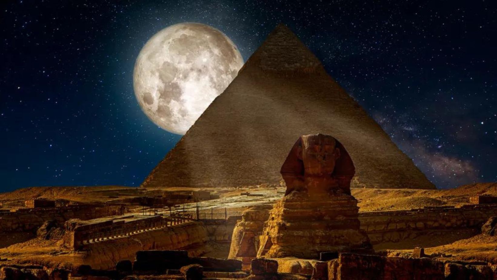 the Sphinx and Pyramids Connection